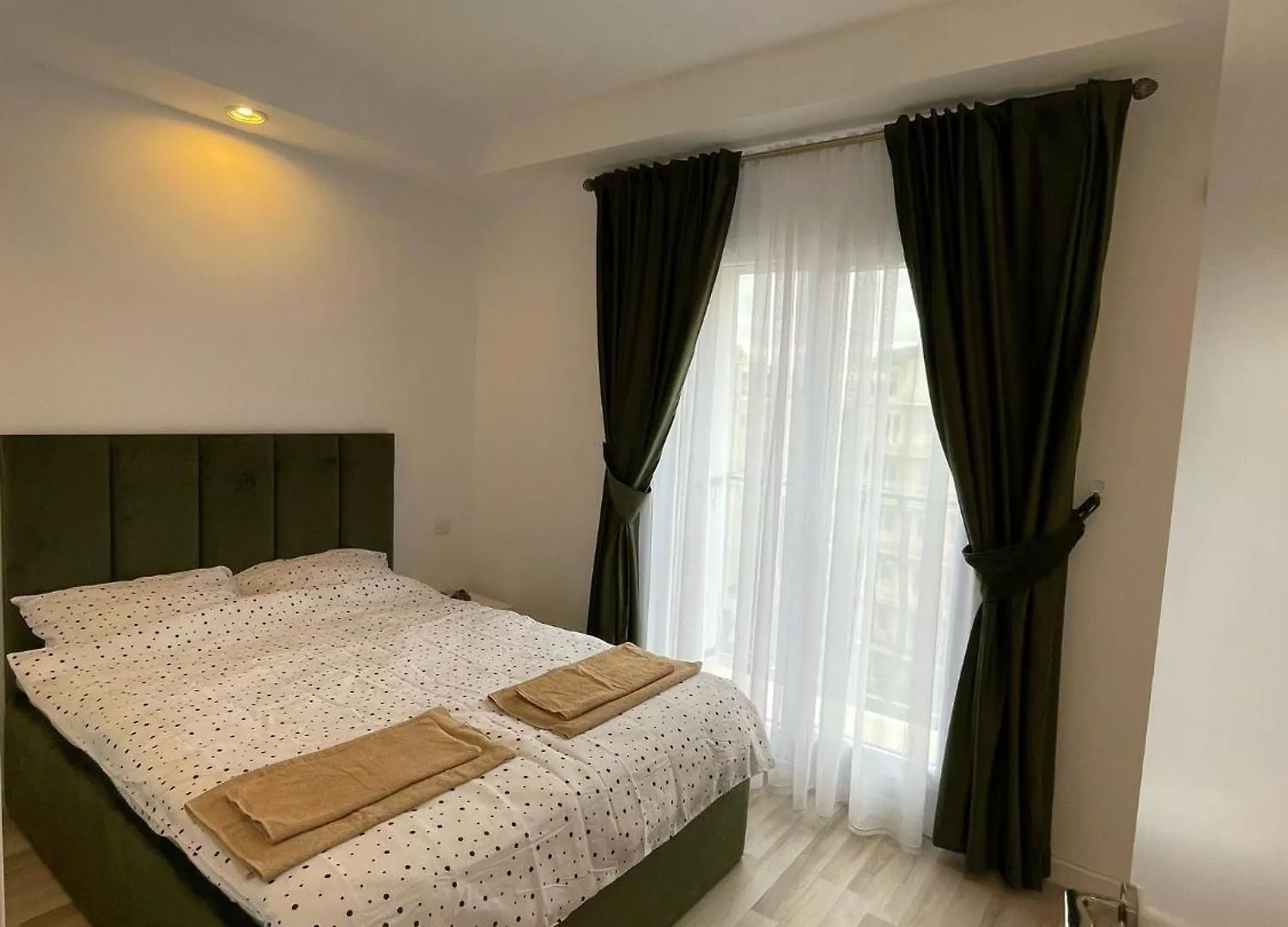 Ama Studio Cosmopolis Tunari  Tunari (Ilfov)